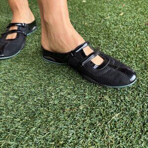 Cole Haan Nike Air Slides with Patent Leather Accents - Women’s Size 7